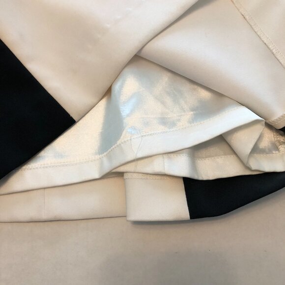 BEBE Women black White Color Block Sheath Dress size 2 Side Cut out Party - Picture 7 of 9